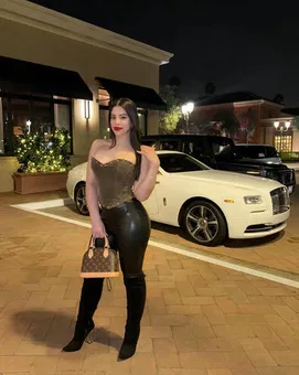 Sex Doll: Her Temperature  Nevix